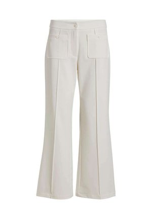 Pantalons évasés couleur crème en tissu lisse, dotés de deux poches avant et d'une fermeture à bouton à la taille.