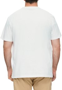 Weißes Baumwoll-T-Shirt mit standardmäßigem Rundhalsausschnitt und kurzen Ärmeln, von hinten mit geradem Saum und ohne Grafiken präsentiert.