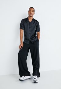 Only & Sons ONSSANTOS SOLID  - Chemise - black