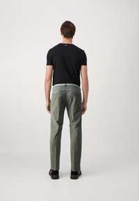 Mason's Nohavice chinos - olive