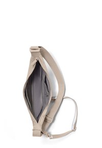 Borsa a tracolla beige con chiusura a zip, tracolla regolabile e un morbido interno grigio. Presenta diversi scomparti per l'organizzazione.
