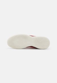 Nike Performance STREETGATO - Sapatilha de treino - bronze eclipse/bright crimson