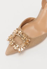 Steve Madden NEALA - Høye hæler - gold glitter