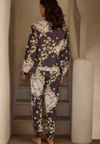 B by Ted Baker REGULAR FIT - FLORAL SET - Pidžaamakomplekt - purple