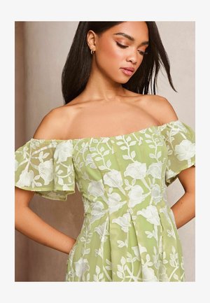 Lipsy PETITE FIT - PREMIUM FLORAL EMBROIDERED BARDOT MIDI PROM DRESS . - Kasdienė suknelė - green