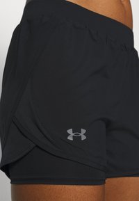 Under Armour Träningsshorts - black