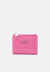 Monedero - pink