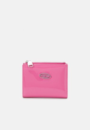 Wallet - pink