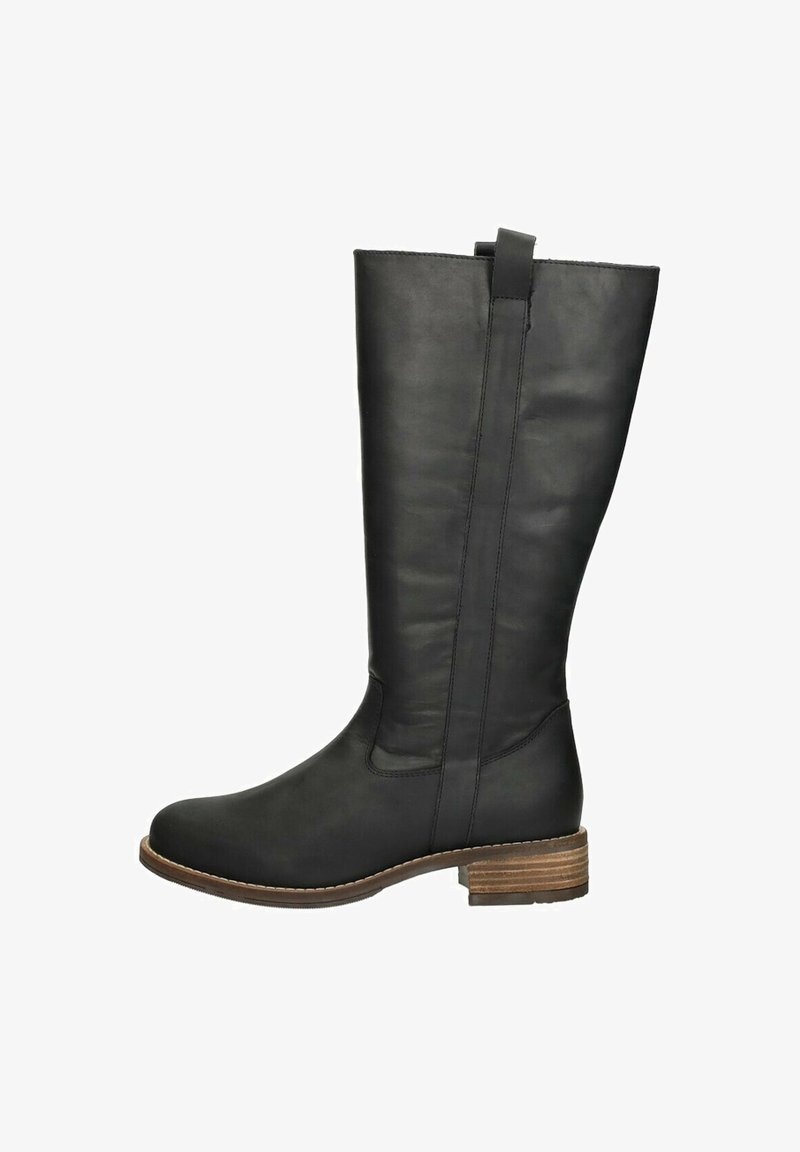 Kniehoge zwarte leren laarzen met een ronde neus, gestructureerde bovenkant en gestapelde houten hak. Voorzien van een achterkant trekband voor eenvoudig aan- en uittrekken.