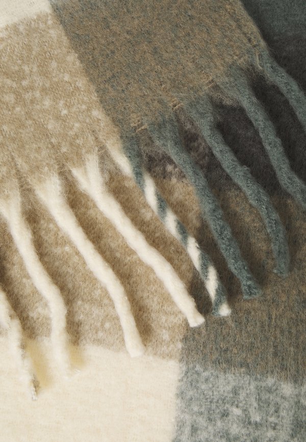 VMIVY LEAGUE SCARF - Scarf3