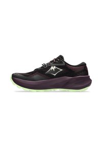 Chaussure de course noire et violet foncé avec un logo montagne blanc sur le côté et une semelle vert clair, vue de l'extérieur.