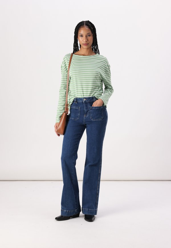 BOAT NECK RELAXED - Long sleeved top3