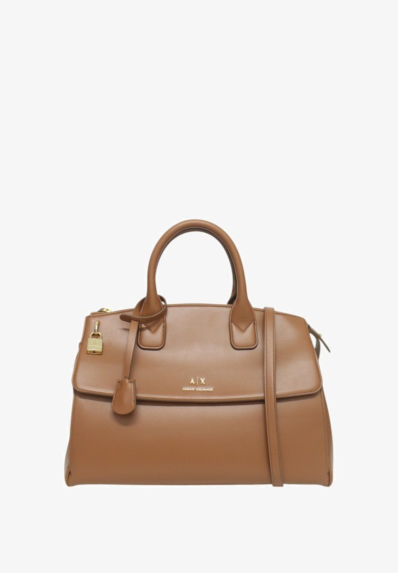 Borsa in pelle marrone con doppi manici superiori, tracolla rimovibile, chiusura con zip, hardware dorato, logo in rilievo e lucchetto attaccato.