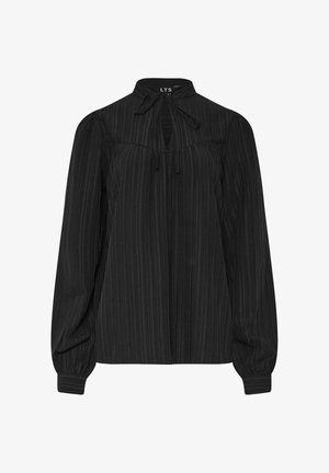 Sort bluse med lange ærmer og subtile lodrette striber, høj halsudskæring med en nøglehul i fronten og en bundet sløjfedetalje.