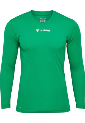 Zielona sportowa koszulka z długim rękawem, wykonana z teksturowanej tkaniny. Posiada dekolt w serek oraz małe białe logo na piersi.