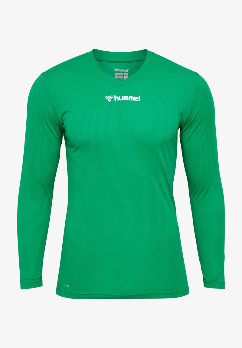 Grünes Langarm-Sportshirt aus strukturiertem Stoff. Verfügt über einen V-Ausschnitt und ein kleines weißes Logo auf der Brust.