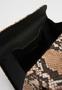 Topshop Handväska - nude