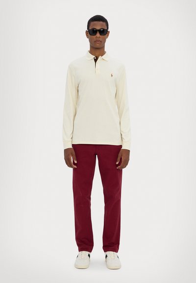Polo Ralph Lauren CUSTOM SLIM FIT SOFT COTTON POLO SHIRT - Ilgarankovis viršutinės dalies drabužis - herbal milk