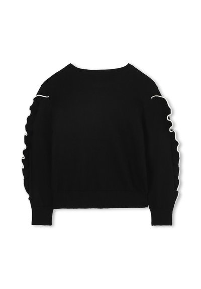 Pull noir à manches longues avec des accents volantés et des détails blancs le long des coutures des épaules. Matière en tricot douce et texturée.
