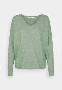 Unselected, hedge green melange