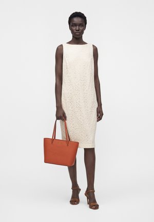 Lauren Ralph Lauren, KARLY - Τσάντα χειρός - red terracotta