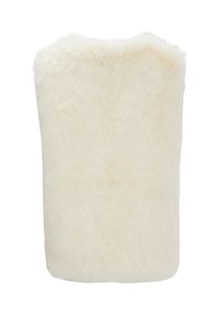 Faux-Fur-Kissenbezug in Off-White. Weiche Textur mit flauschigem Finish. Rechteckige Form mit abgerundeten Kanten und minimaler Nahtdetails.