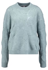 Jasnoniebieski sweter dziany z teksturowanym sześciokątnym wzorem, okrągłym dekoltem oraz prążkowanym dołem i mankietami. Miękki materiał o luźnym kroju.