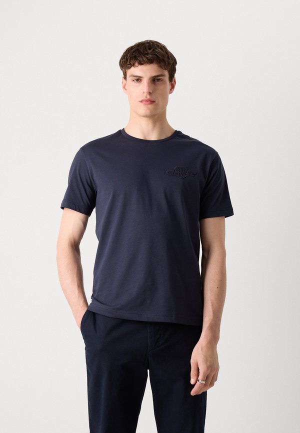 TONAL SHIELD  - Print T-shirt4