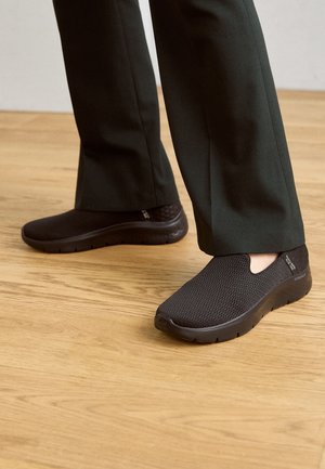 Sneakers - black