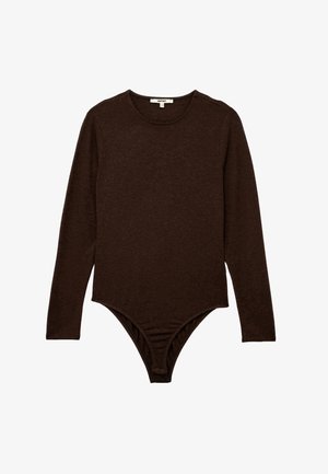 Brązowy bodysuit z długim rękawem, wykonany z miękkiego materiału, z okrągłym dekoltem i zapięciem na napy u dołu, co zapewnia pewne dopasowanie i łatwość zakupu.