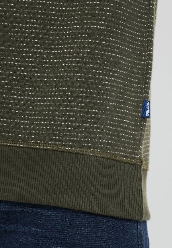 BHTok - Sweatshirt - deep depths4