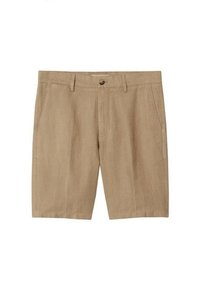 Shorts en lin beige à coupe droite, dotés de poches avant, d'une fermeture par bouton et d'une texture subtile. Conçus pour le confort et la respirabilité.