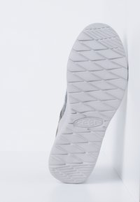 Keen HIGHLAND ARWAY - TRAINERS - Sneaker low - steel grey/drizzle