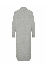 Robe pull longue grise en maille avec un col montant, des manches longues et des poignets côtelés. Elle présente une texture lisse et une coupe droite décontractée.