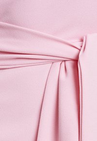 CALLI OLAH MIDI - Denné šaty - pale pink