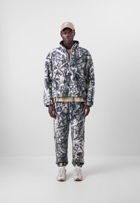 Nike ACG TFADV WNDPF - Forro polar - lt orewood brn/black/anthracite/summit white)