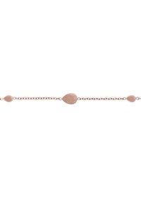 Armband aus Roségold mit einer zarten Kette, die drei unterschiedlich großen herzförmigen Anh�ängern, glatter Textur und hochglänzender Oberfläche besitzt.
