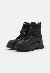Buffalo ASPHA - Botines con cordones - black