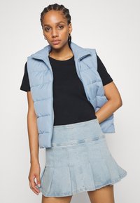 Noisy May NMMARCUS VEST  - Colete - ashley blue