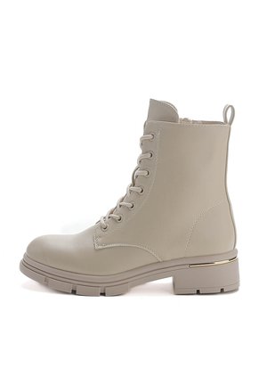 Stivaletti con plateau - natur