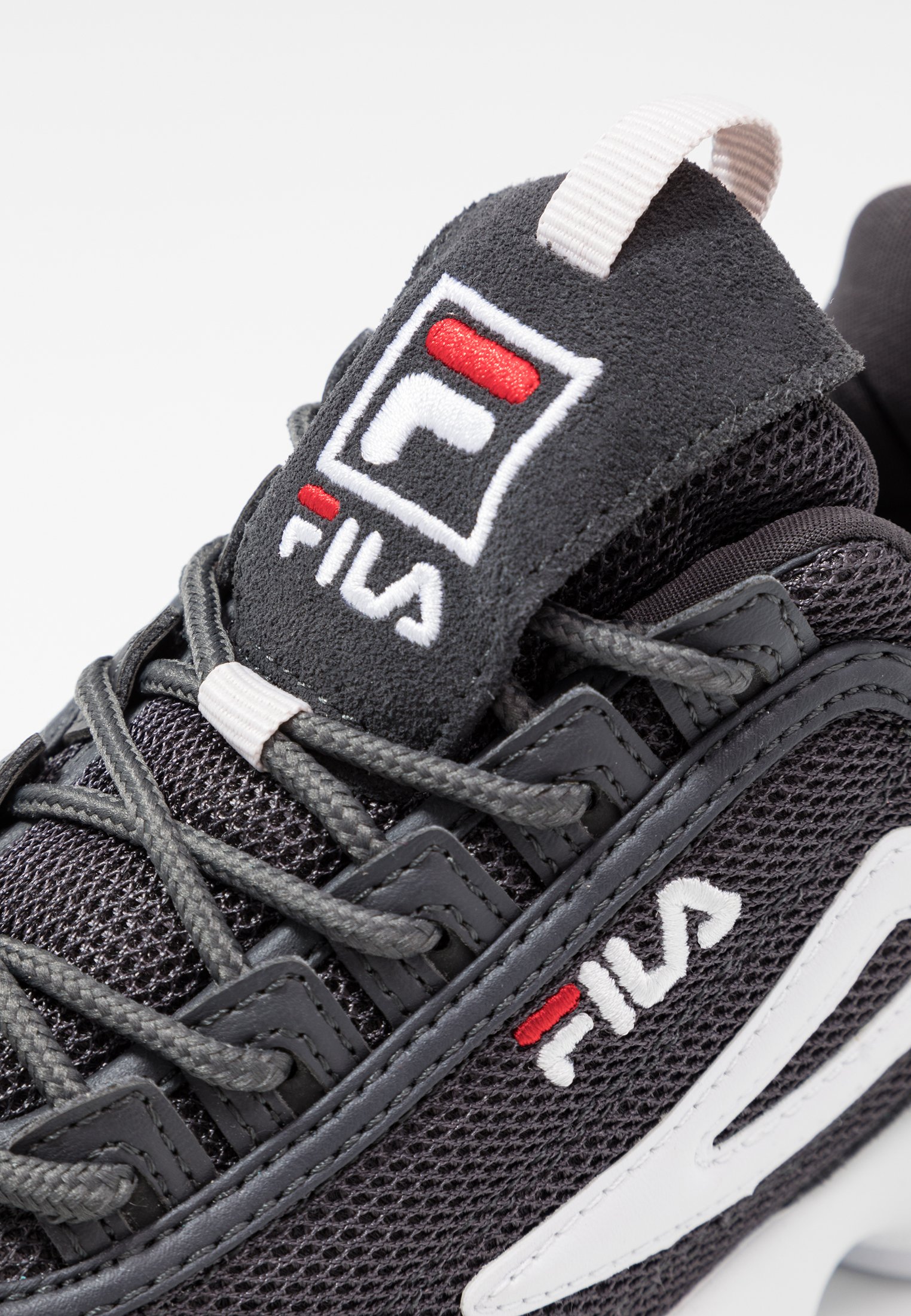 fila pointure 32