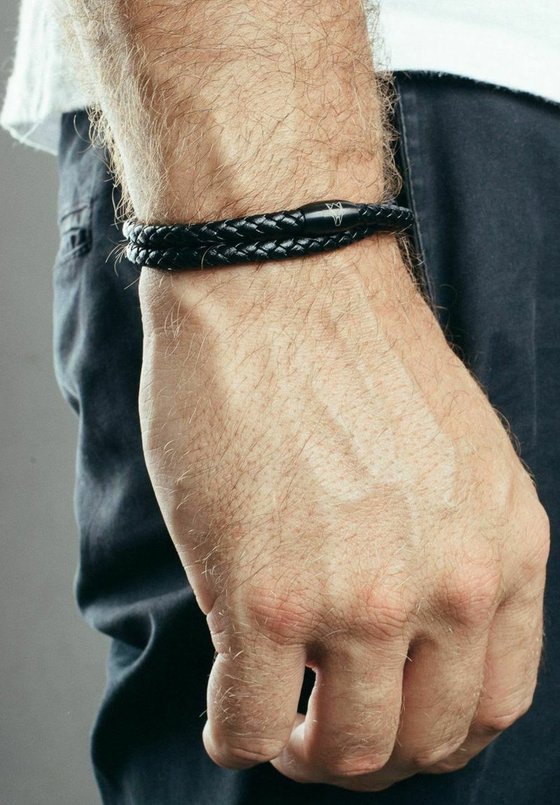 Herren Halsketten | Akitsune SUPREMA Armband black/schwarz - ZK77251 Herren Halsketten | Akitsune SUPREMA Armband black/schwarz - ZK77251