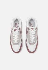 Nike Sportswear AIR MAX - Tenisice - summit white/smokey mauve/light iron ore