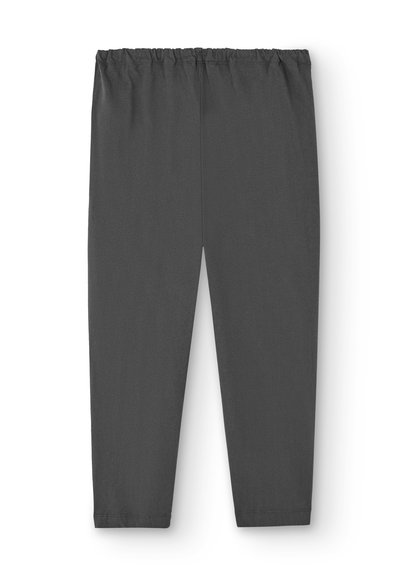Pantaloni neri con vita elastica e design a gamba dritta, realizzati in tessuto liscio, senza motivi o accessori visibili.