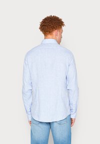 Calvin Klein Tailored SOLID SHIRT - Camicia - blue