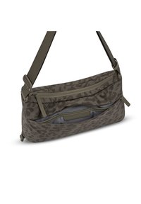 Kleine Umhängetasche mit verstellbarem Riemen, taupefarbenem und grauem Leopardenmuster, zwei Reißverschlussfächern und sichtbaren Innenfächern für Karten.