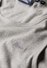 Superdry & Co ESSENTIAL ciemnoszary