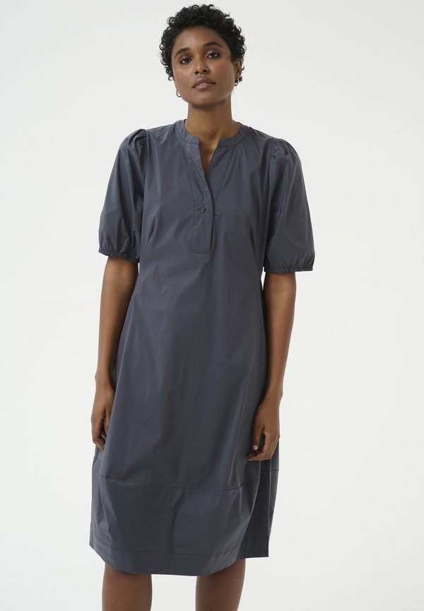 CUANTOINETT - Freizeitkleid - castlerock