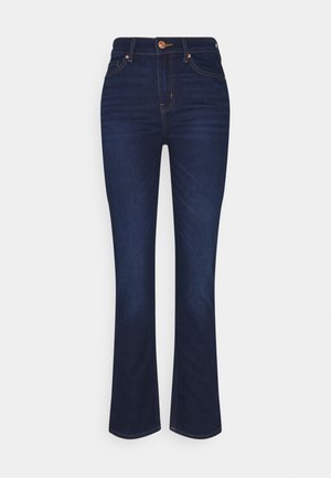 Hoge taille donkerblauwe denim jeans met een lichte flare, sluiting met een knoop aan de voorkant en zichtbare naden op de zakken en de tailleband.
