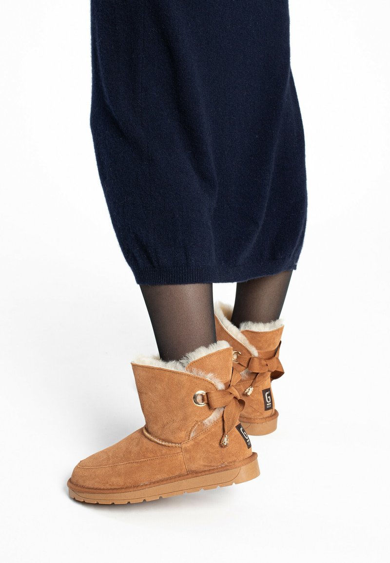 Gooce CARLY - Botas para la nieve - chestnut